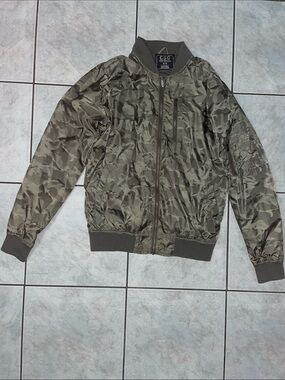 Men’s Olive Camo Bomber Jacket size medium